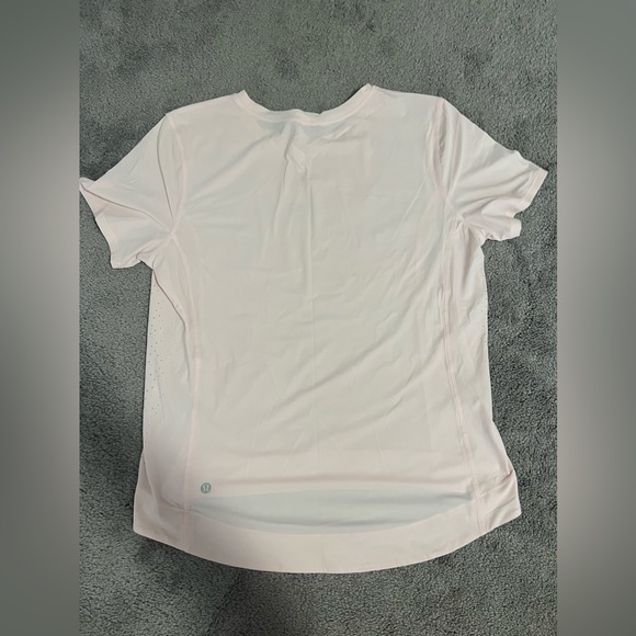 Lululemon Morning Match Short Sleeve Shirt Strawberry Milkshake Size 6 - Picture 2 of 4